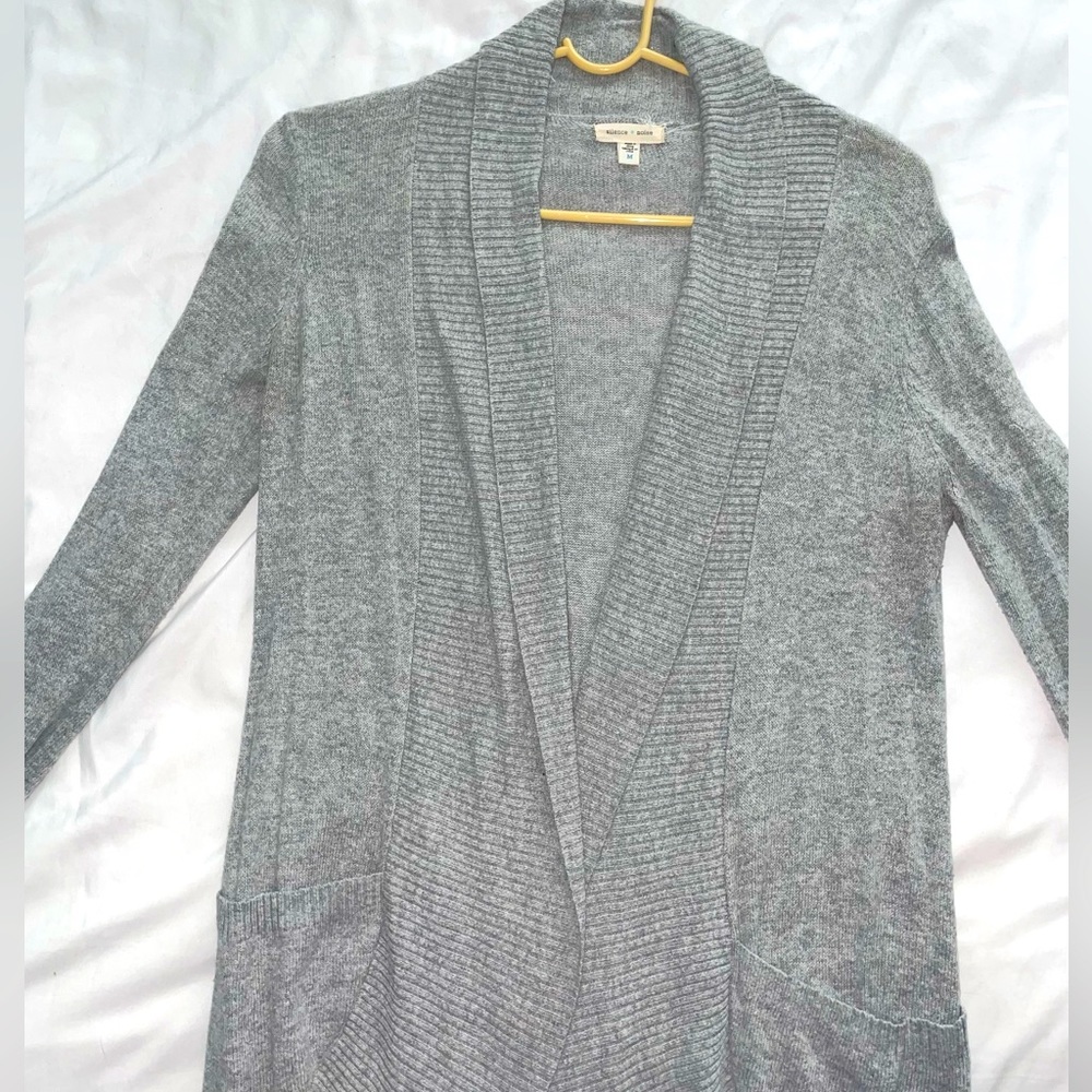 Women’s Gray Cardigan Size Medium